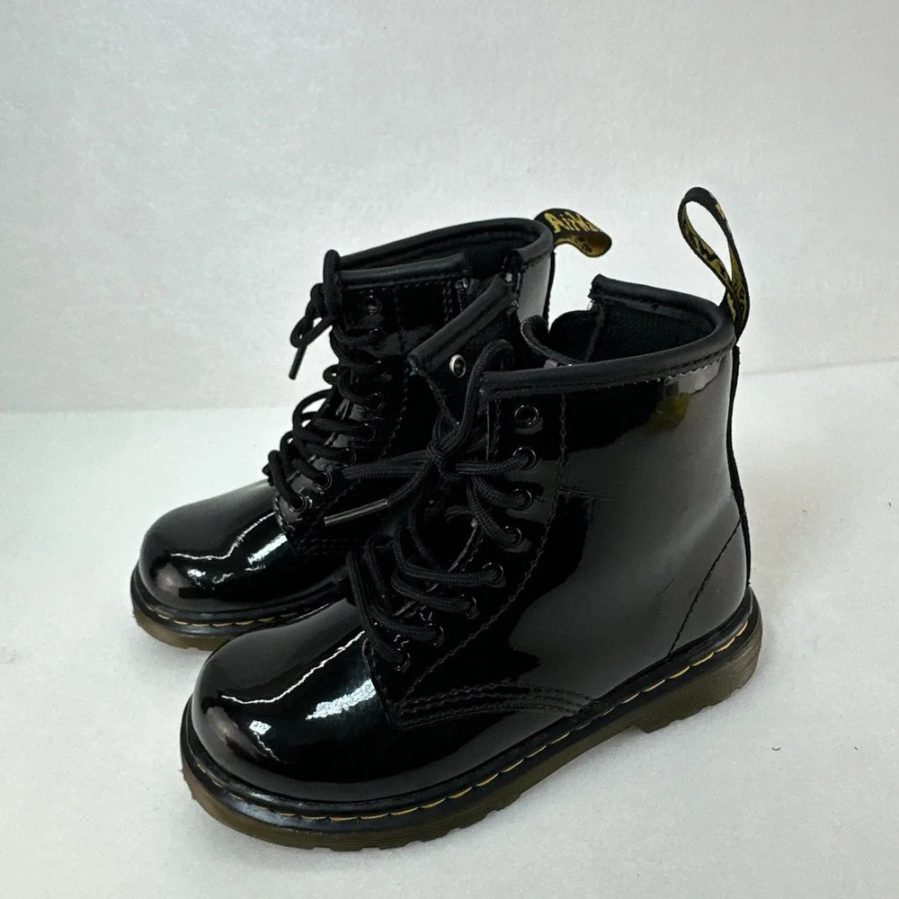Dr. Martens  Toddler 1460 T  Black Patent Leather Ankle Boots Size US 10